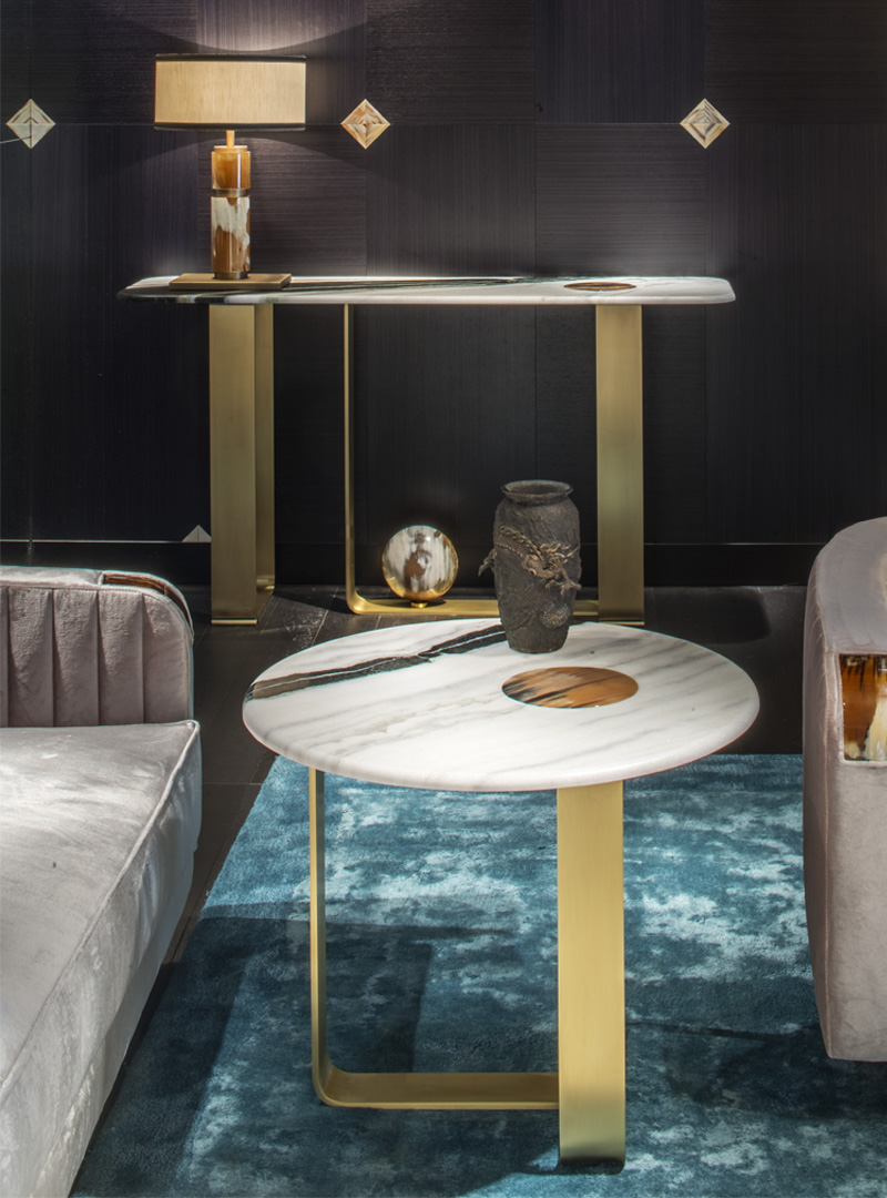 Tables and console tables &ndash; Apollo side table in horn and marble - ambiance picture - Arcahorn