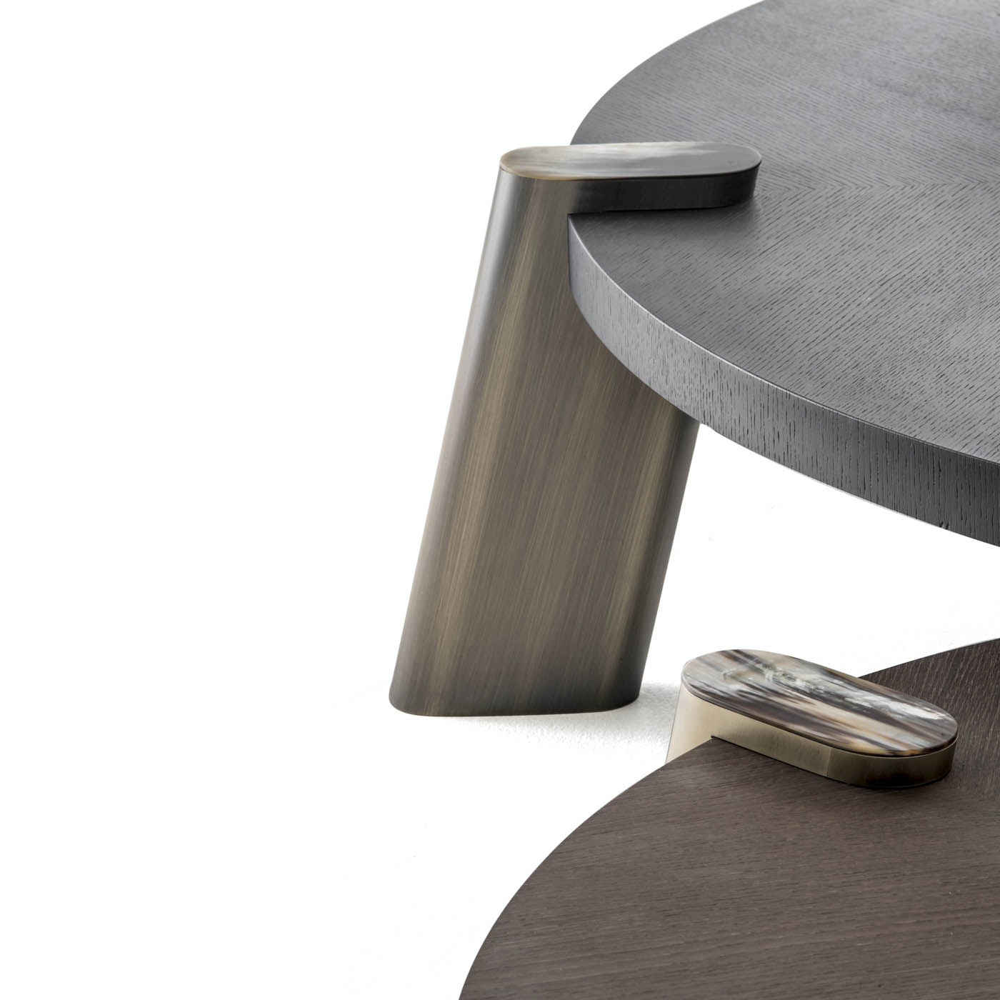 Tables and console tables - Pompei coffee table in oak veneer and horn - detail - Arcahorn